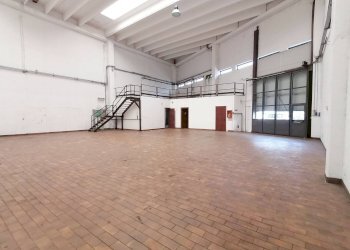 Foto 1 - Capannone via dei Riccioli, Lecco - foto 1