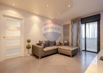 Soggiorno - Trilocale Via Francesco Del Core
 
7, Bari - foto 2