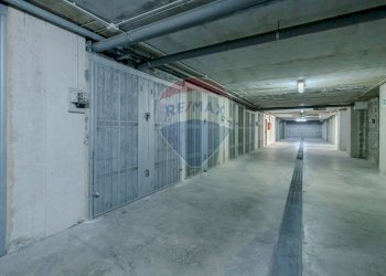 Parcheggio - Trilocale Via Francesco Del Core
 
7, Bari - foto 18