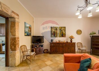 Salone - Rustico Strada Provinciale 1 Bis - Contrada Dagala - Via della Cartiera
 
15, Carini - foto 5