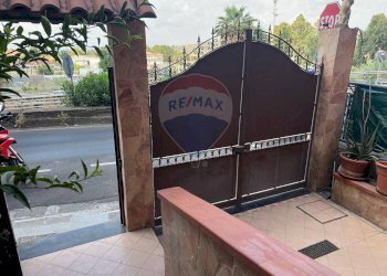 Terrazza - Casa indipendente Via Plebiscito
 
176, Misterbianco - foto 3