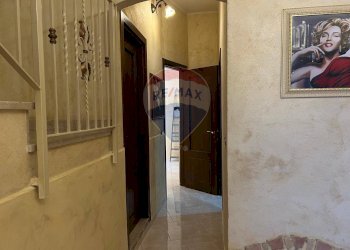 Hall / corridoio - Casa indipendente Via Plebiscito
 
176, Misterbianco - foto 14