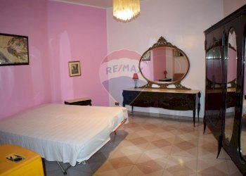 Camera / camera da letto - Independent house Via Agnone
 
117, Lentini - photo 23