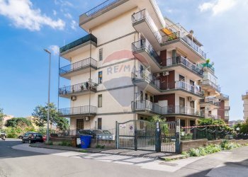 Edificio all\'aperto - Appartamento Via Dei Piccioni
 
15, Catania - foto 1