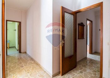 Hall / corridoio - Appartamento Via Dei Piccioni
 
15, Catania - foto 9