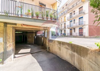 Corsia Garage - Appartamento Via Dei Piccioni
 
15, Catania - foto 31