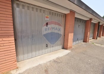 Terrazza - Three-room apartment Via Giusti
 
8, Bollate - photo 19