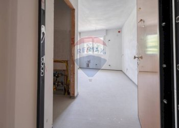 Hall / corridoio - Quadrilocale Via Capannini
 
32, Serra de' Conti - foto 4