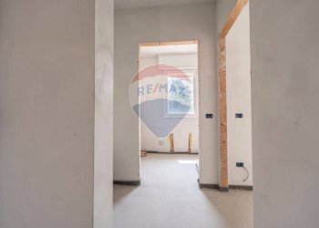 Hall / corridoio - Quadrilocale VIA CAPANNINI
 
32, Serra de' Conti - foto 7