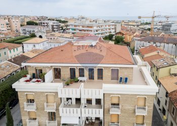 Edificio all\'aperto - Appartamento Piazzale Cefalonia
 
12, Senigallia - foto 1