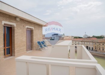 Terrazza - Appartamento Piazzale Cefalonia
 
12, Senigallia - foto 14