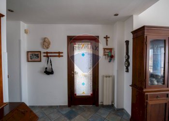 Hall / corridoio - Appartamento Piazzale Cefalonia
 
12, Senigallia - foto 34