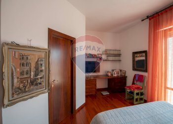 Camera / camera da letto - Appartamento Piazzale Cefalonia
 
12, Senigallia - foto 38