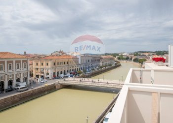 Balcone - Appartamento Piazzale Cefalonia
 
12, Senigallia - foto 53