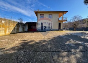 Casa all\'aperto - Casa indipendente Borgata Pianezzo
 
6, Dogliani - foto 2