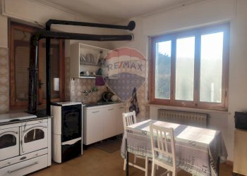 Cucina - Casa indipendente Borgata Pianezzo
 
6, Dogliani - foto 46