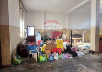 Dispensa di stoccaggio - Casa indipendente Borgata Pianezzo
 
6, Dogliani - foto 59