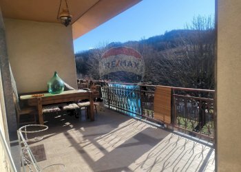 Balcone - Casa indipendente Borgata Pianezzo
 
6, Dogliani - foto 71