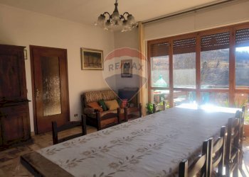 Sala da pranzo - Casa indipendente Borgata Pianezzo
 
6, Dogliani - foto 110