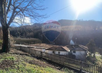Vista delle montagne - Casa indipendente Borgata Pianezzo
 
6, Dogliani - foto 140