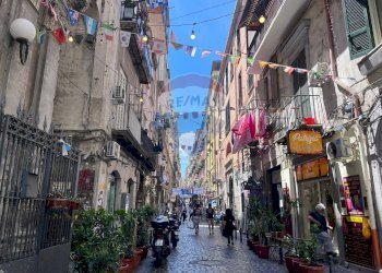 Edificio all\'aperto - Trilocale Napoli - foto 27