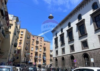 Edificio all\'aperto - Trilocale Napoli - foto 30
