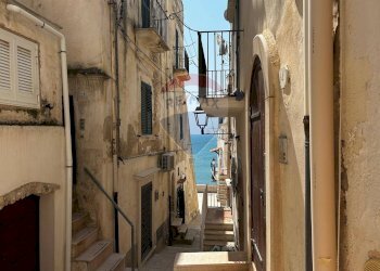 esterno - Monolocale Via Amalfi
 
12, Vieste - foto 20