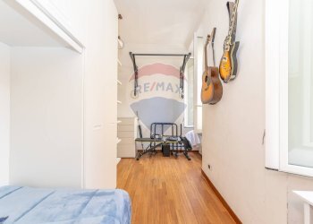 Camera / camera da letto - Four-room apartment Via Urbana
90, Roma - photo 18