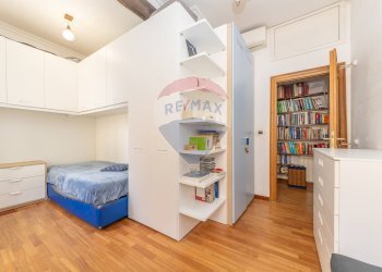 Camera / camera da letto - Four-room apartment Via Urbana
90, Roma - photo 2