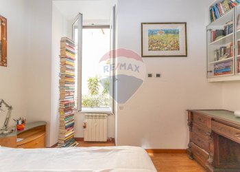 Camera / camera da letto - Four-room apartment Via Urbana
90, Roma - photo 32