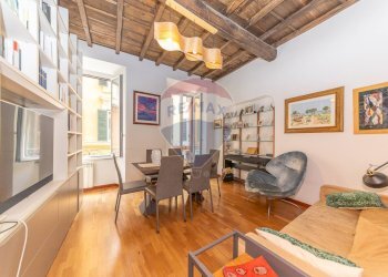 Sala da pranzo - Four-room apartment Via Urbana
90, Roma - photo 4