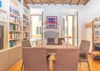 Sala da pranzo - Four-room apartment Via Urbana
90, Roma - photo 9