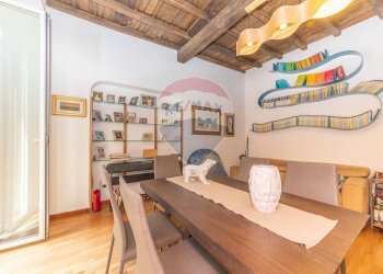 Sala da pranzo - Four-room apartment Via Urbana
90, Roma - photo 14