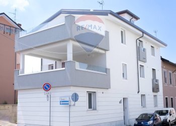 Edificio all\'aperto - Quadrilocale Via Torino
 
25, Legnano - foto 21