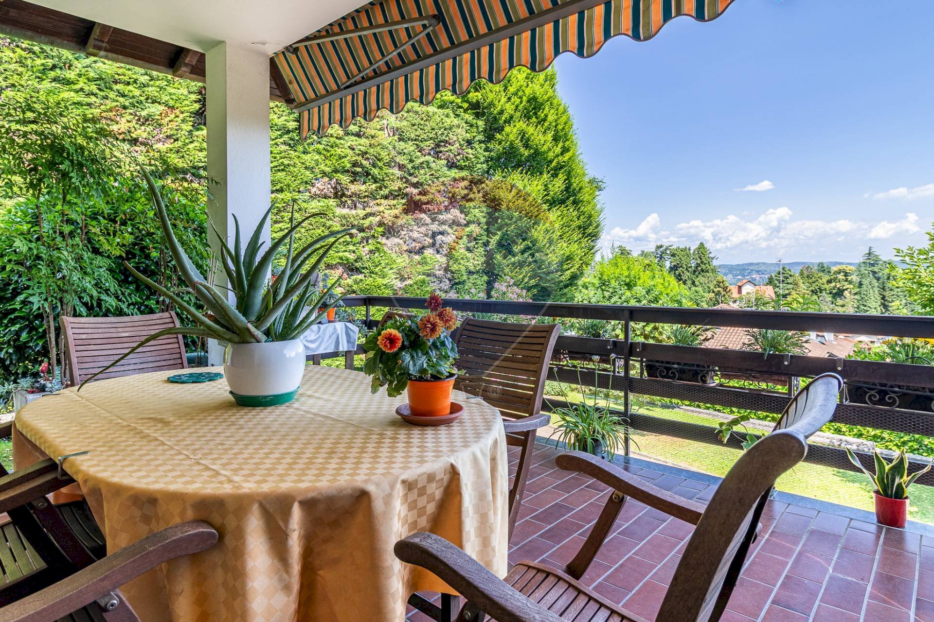 Balcone - Villa Via Don Giancarlo Rolando
15/A, Oleggio Castello - foto 2