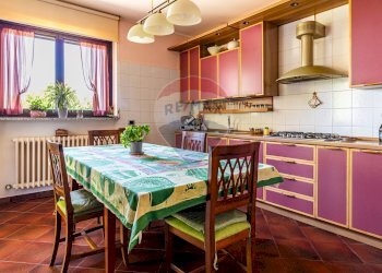 Cucina - Villa Via Don Giancarlo Rolando
 
15/A, Oleggio Castello - foto 22