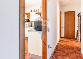 Hall / corridoio - Villa Via Don Giancarlo Rolando
 
15/A, Oleggio Castello - foto 32