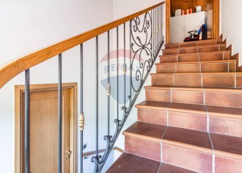 Scale - Villa Via Don Giancarlo Rolando
 
15/A, Oleggio Castello - foto 45