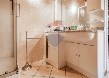 Bagno - Villa Via Don Giancarlo Rolando
 
15/A, Oleggio Castello - foto 52