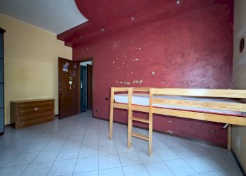 Camera - Two-room apartment VIA PADRE RAVASI
95, Sesto San Giovanni - photo 18