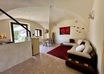 Foto 2 - Bilocale Via Medici di Toscana
 
snc, Calascio - foto 2