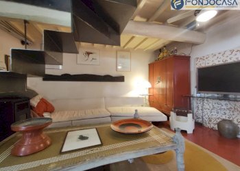 soggiorno open space - Casa semi indipendente Via Tarabella, Seravezza - foto 10