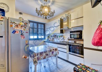 Foto 3 - Quadrilocale VIA FEDRIGO BORROMEO
 
7/E, Cesano Maderno - foto 3