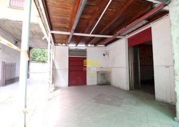 Foto 5 - Negozio VIA VITTORIO VENETO, Cassano d'Adda - foto 5