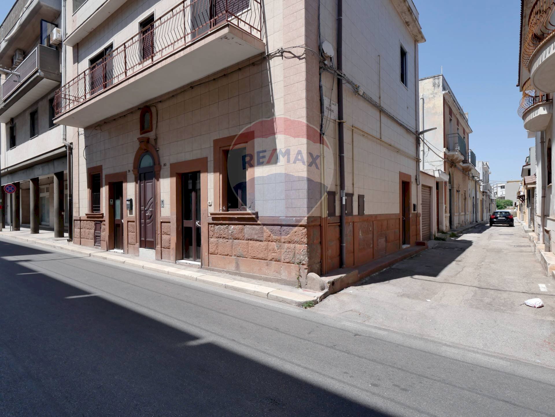 Edificio all\'aperto - Bilocale Via Vincenzo Roppo
 
82, Bari - foto 1