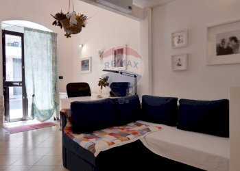 Sala da pranzo - Bilocale Via Vincenzo Roppo
 
82, Bari - foto 4