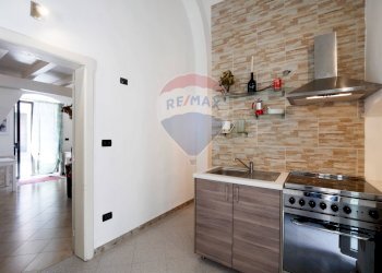 Cucina - Bilocale Via Vincenzo Roppo
 
82, Bari - foto 8