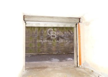 Foto 8 - Box via michelangelo buonarroti
 
13, Aci Catena - foto 8