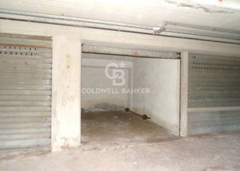 Foto 9 - Box via michelangelo buonarroti
 
13, Aci Catena - foto 9