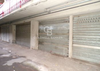 Foto 12 - Box via michelangelo buonarroti
 
13, Aci Catena - foto 12